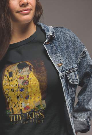 Gustav Klimt — The Kiss Classic Edition Unisex Half Sleeve T-Shirt — Klimt Golden Era Collection
